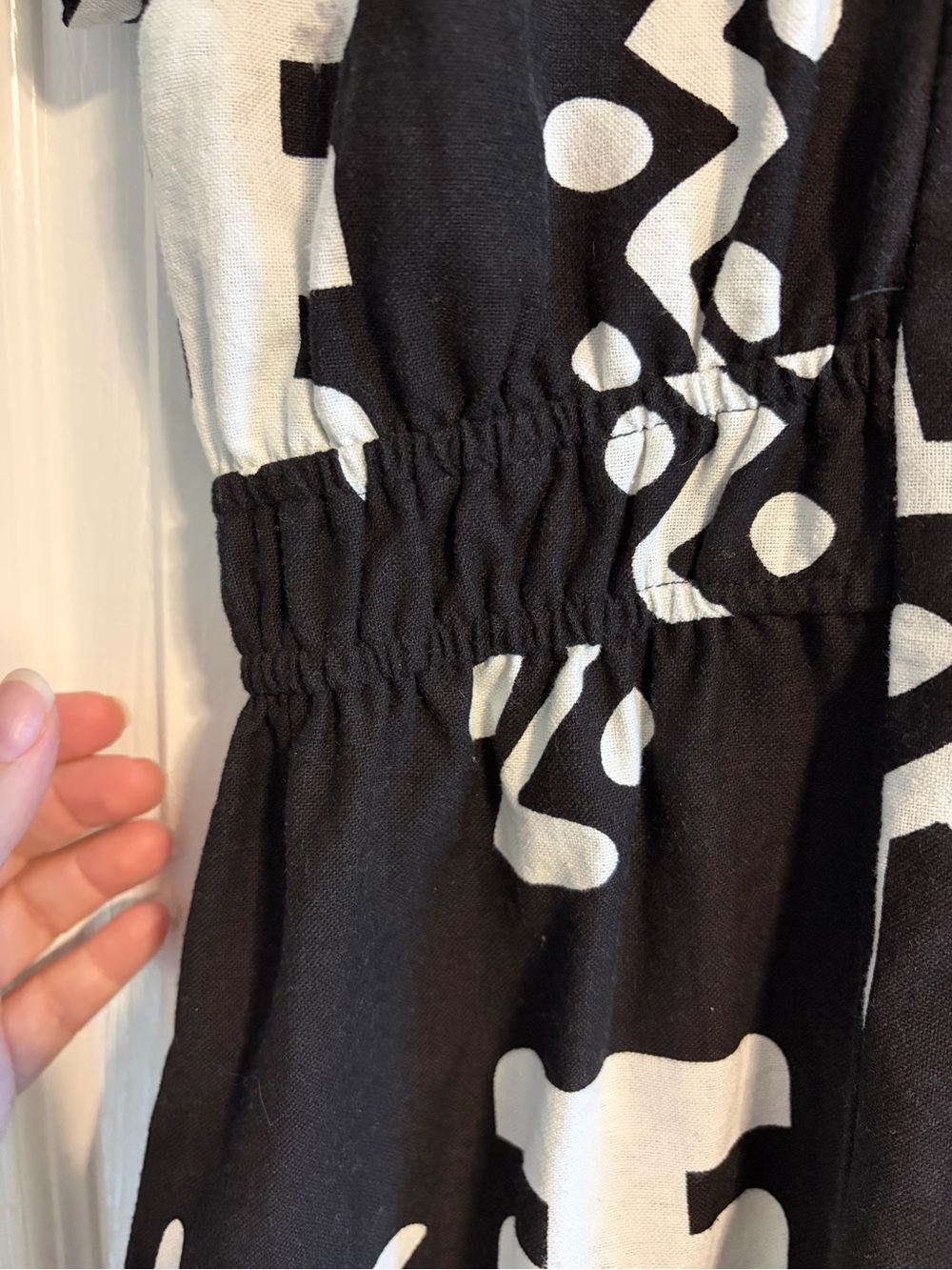 Umgee Black White Abstract Print Button Front Shirt Dress Small Cotton Elastic - Picture 4 of 7